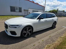 Weiß Gebraucht 2019 Volvo V90 R-Design Kombi | 24.950 € (Guter Preis)