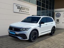 Oryxweiß perlmutteffekt (metallic) Gebraucht 2021 VW Tiguan R-line Plus SUV | 33.990 € (Fairer Preis)