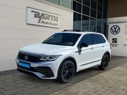 Oryxweiß perlmutteffekt (metallic) Gebraucht 2021 VW Tiguan R-line Plus SUV | 34.590 € (Fairer Preis)