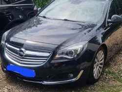 Schwarz Gebraucht 2015 Opel Insignia Kombi | 4.800 € (Superpreis)