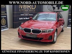 Rot Gebraucht 2023 BMW 320 Kombi | 27.700 € (Guter Preis)