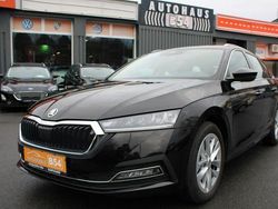 Schwarz Gebraucht 2022 Skoda Octavia Style Kombi | 22.331 € (Guter Preis)