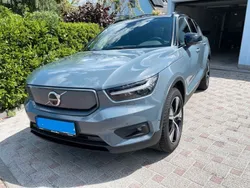 Grau Gebraucht 2021 Volvo XC40 Pro SUV | 32.950 € (Fairer Preis)