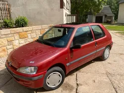 Rot Gebraucht 1996 Peugeot 106 Kleinwagen | 200 €