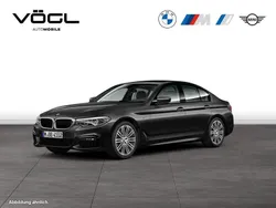 Grau Gebraucht 2019 BMW 520 Efficient Dynamics Limousine | 28.990 € (Etwas zu teuer)