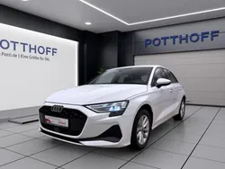Weiss Gebraucht 2024 Audi A3 Business | 29.750 € (Guter Preis)