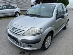 Silber Gebraucht 2003 Citroën C3 Kleinwagen | 2.499 €