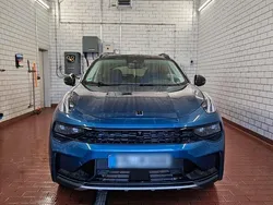 Blau Gebraucht 2022 Lynk & Co 01 SUV | 24.000 € (Fairer Preis)