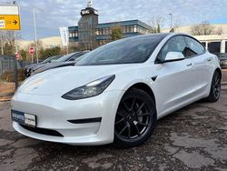Weiß Gebraucht 2021 Tesla Model 3 Limousine | 19.999 € (Fairer Preis)