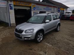 Silber Gebraucht 2014 Skoda Yeti Elegance SUV | 13.195 € (Guter Preis)