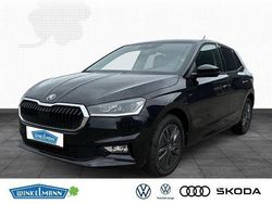 Schwarz (schwarzmagic perleffekt) Gebraucht 2025 Skoda Fabia Tour Kleinwagen | 17.950 € (Guter Preis)