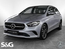 Metalliclack hightechsilber Gebraucht 2024 Mercedes B200 Progressive Van / Kleinbus | 31.970 € (Guter Preis)