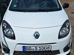 Weiß Gebraucht 2011 Renault Twingo Dynamique Kleinwagen | 2.000 € (Fairer Preis)