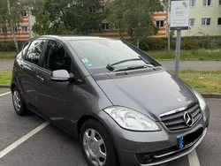 Grau Gebraucht 2011 Mercedes A160 Limousine | 3.200 € (Fairer Preis)