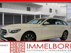 Weiß Gebraucht 2022 Mercedes E300 Limousine | 26.980 € (Guter Preis)