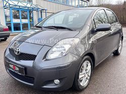Grau Gebraucht 2010 Toyota Yaris Life Kleinwagen | 5.990 € (Etwas zu teuer)