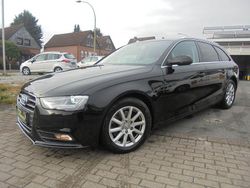 Schwarz Gebraucht 2015 Audi A4 Attraction Kombi | 8.499 € (Superpreis)