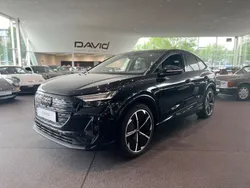 Mythosschwarz Gebraucht 2023 Audi Q4 Sportback e-tron Basis SUV | 30.990 € (Guter Preis)