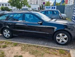 Schwarz Gebraucht 2004 Mercedes E280 Avantgarde Kombi | 4.500 €
