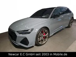 Grau Gebraucht 2025 Audi RS6 Performance Kombi | 127.318 €
