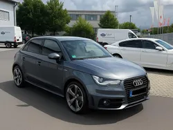 Silber Gebraucht 2012 Audi A1 Sportback S-Line Kleinwagen | 12.400 € (Fairer Preis)