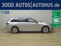 Silber Gebraucht 2021 Skoda Octavia Ambition Kombi | 14.980 € (Guter Preis)