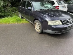 Schwarz Gebraucht 1999 Audi A6 Kombi | 650 € (Guter Preis)
