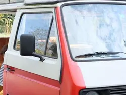 Rot Gebraucht 1982 VW T3 Van | 12.000 €