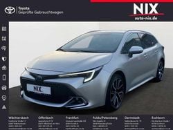 Cosmicsilber metallic Gebraucht 2023 Toyota Corolla Basis Kombi | 31.890 € (Teuer)