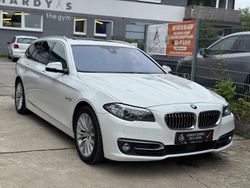 Weiß Gebraucht 2014 BMW 530 Luxury Line Kombi | 17.999 € (Fairer Preis)