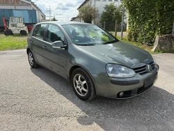 Grün Gebraucht 2003 VW Golf IV Limousine | 2.900 € (Fairer Preis)