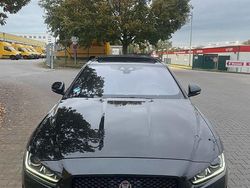 Schwarz Gebraucht 2018 Jaguar XE Limousine | 19.399 € (Superpreis)