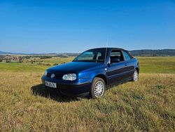 Blau Gebraucht 1998 VW Golf Cabriolet Cabrio | 3.330 € (Fairer Preis)