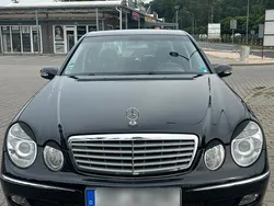 Gebraucht 2004 Mercedes E240 Limousine | 4.800 € (Etwas zu teuer)