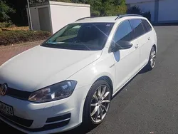 Weiß Gebraucht 2014 VW Golf VII Kombi | 8.850 € (Guter Preis)