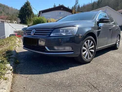 Grau Gebraucht 2012 VW Passat Kombi | 8.000 € (Fairer Preis)