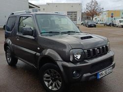 Grau Gebraucht 2017 Suzuki Jimny Style SUV | 16.590 € (Fairer Preis)