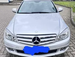 Grau Gebraucht 2007 Mercedes C200 Avantgarde Limousine | 5.900 € (Fairer Preis)