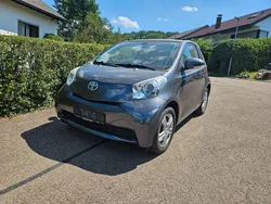 Grau Gebraucht 2013 Toyota iQ Kleinwagen | 6.450 € (Fairer Preis)