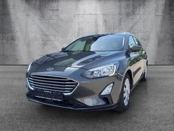 Grau Gebraucht 2019 Ford Focus Cool & Connect Limousine | 12.890 € (Fairer Preis)
