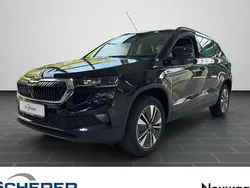 Schwarz Neu 2025 Skoda Karoq Tour SUV | 38.490 € (Etwas zu teuer)
