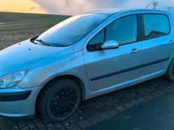 Andere außenfarben Gebraucht 2003 Peugeot 307 Kleinwagen | 700 € (Guter Preis)