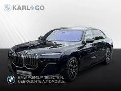 Blau Gebraucht 2024 BMW 740 Executive Limousine | 111.890 €
