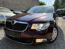 Rot Gebraucht 2010 Skoda Superb Elegance Kombi | 5.950 € (Guter Preis)