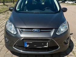 Grau Gebraucht 2015 Ford C-MAX Business Edition Van / Kleinbus | 3.990 € (Guter Preis)
