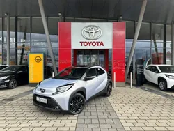 Silber Neu 2025 Toyota Aygo Edition Kleinwagen | 23.890 €