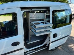 Weiß Gebraucht 2008 Opel Combo Van / Kleinbus | 3.150 € (Fairer Preis)