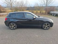 Schwarz Gebraucht 2015 BMW 120 Sport Line Kleinwagen | 14.000 € (Fairer Preis)