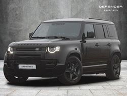 Santorini black metallic Gebraucht 2025 Land Rover Defender SE Dynamic SUV | 84.900 € (Guter Preis)