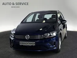 Blau Gebraucht 2017 VW Golf Sportsvan Comfortline Van / Kleinbus | 15.760 € (Fairer Preis)